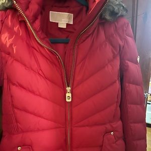 Michael Kors Winter jacket red. Size xs like new condition